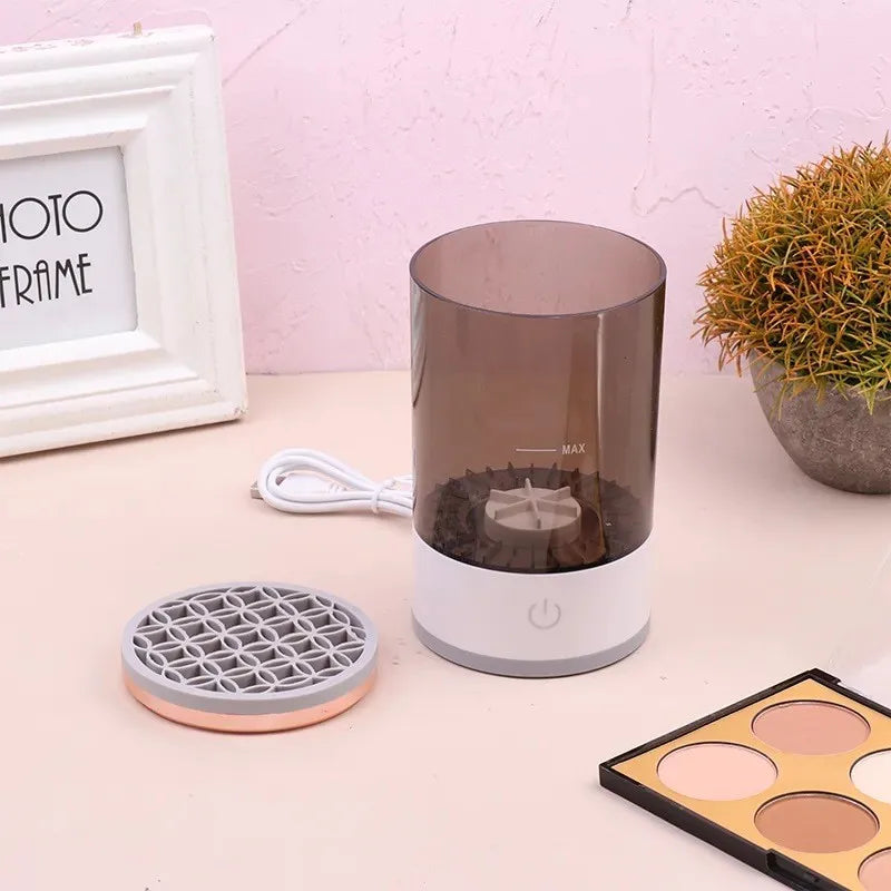 GlitzClean Portable Brush Cleaner